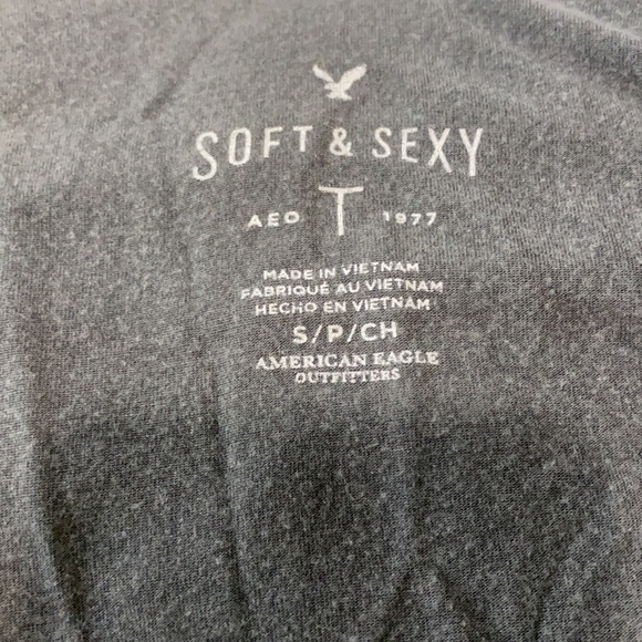 Off shoulder T-shirt - Picture 3 of 3